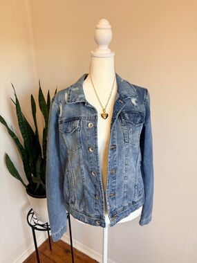 TractrBLU | Light Blue Distressed Denim Jacket